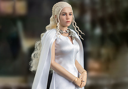 Threezero Game of Thrones – 1/6 Daenerys Targaryen (Season 5) Collectible Figure