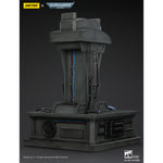JOYTOY Warhammer 40K Ultramarines Captain MkX Helmet & Display Stand 1/1 Scale