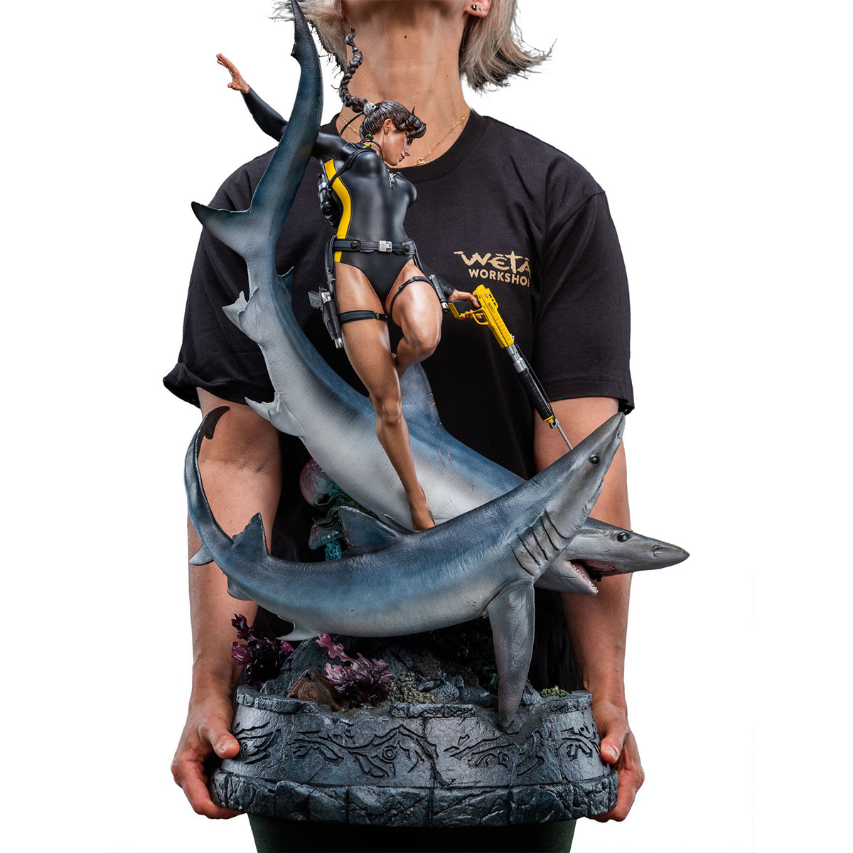 WETA Workshop, Tomb Raider Lara Croft: Searching for Avalon, Art Statu