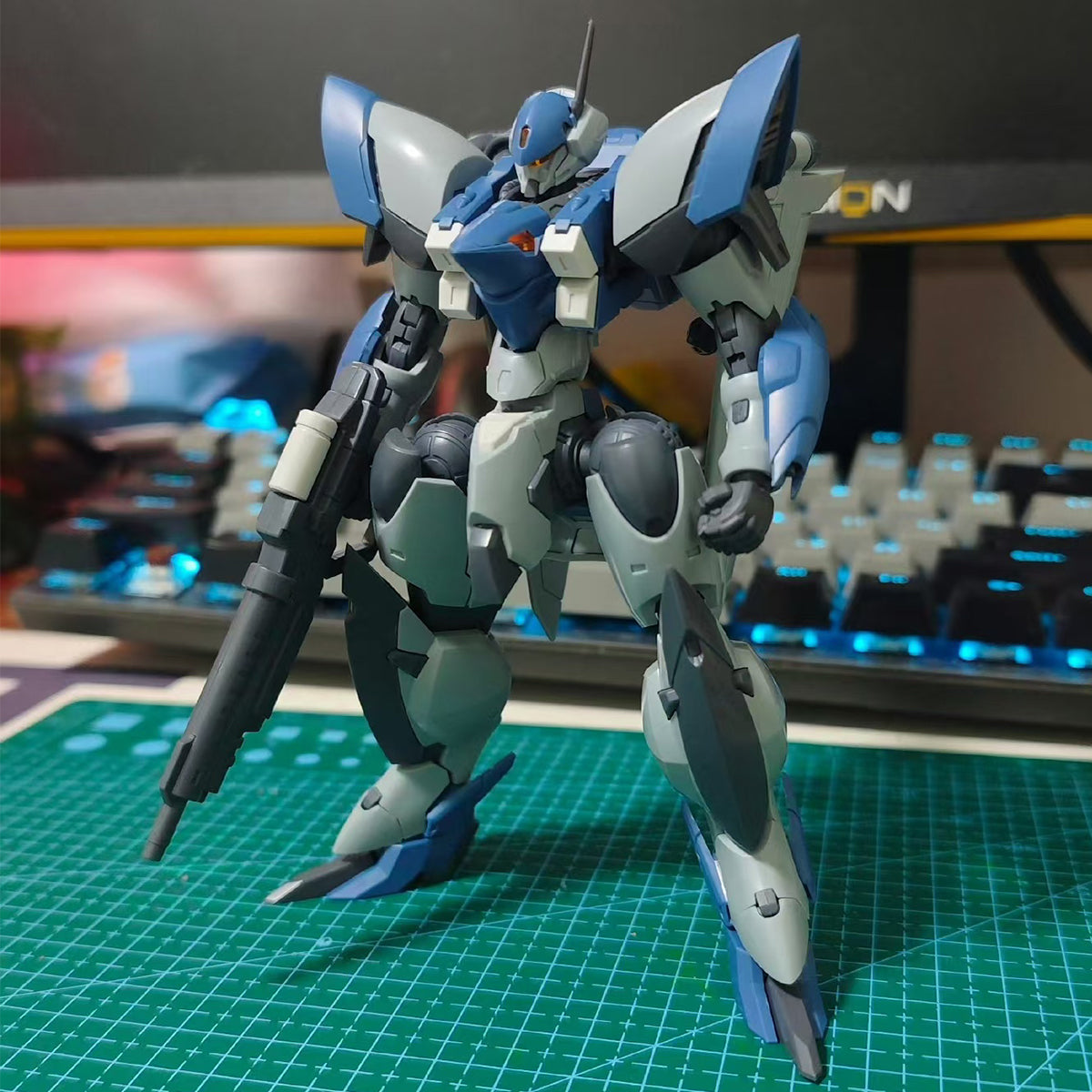 Sheik Mainland 1/144 Trooper YUN QUE OCR-122 Blue-Grey Ver. Assembly Model Kits