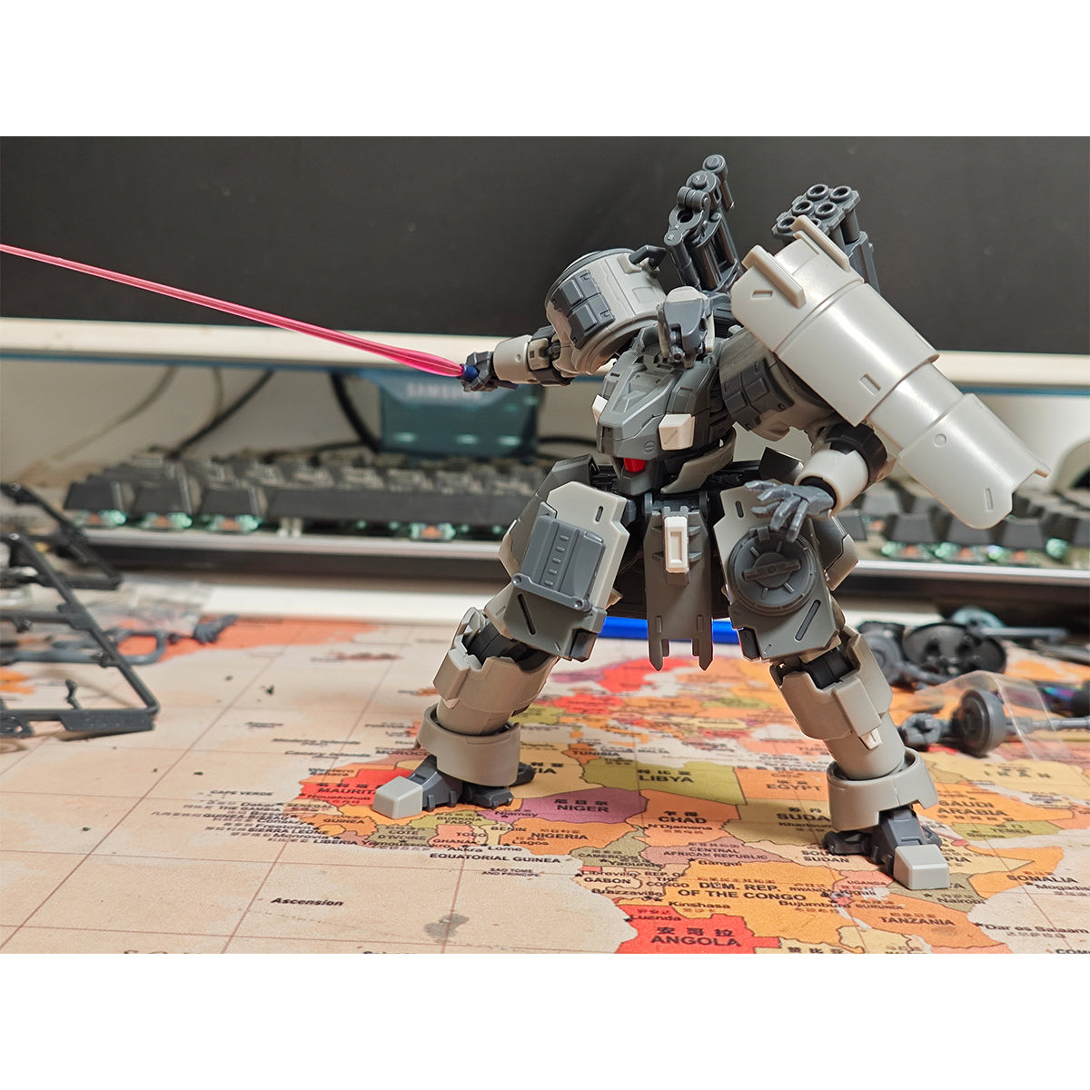 Sheik Mainland Super Cavalry Artillery-Type Zarov White 1/144 Scale Assembly Model Kits