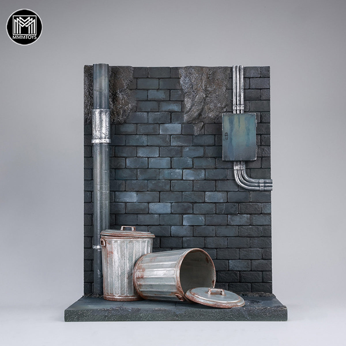MMMTOYS, Dark Alley Platform/Beneath the Pipe, Scene Base for 6-inches Figurine