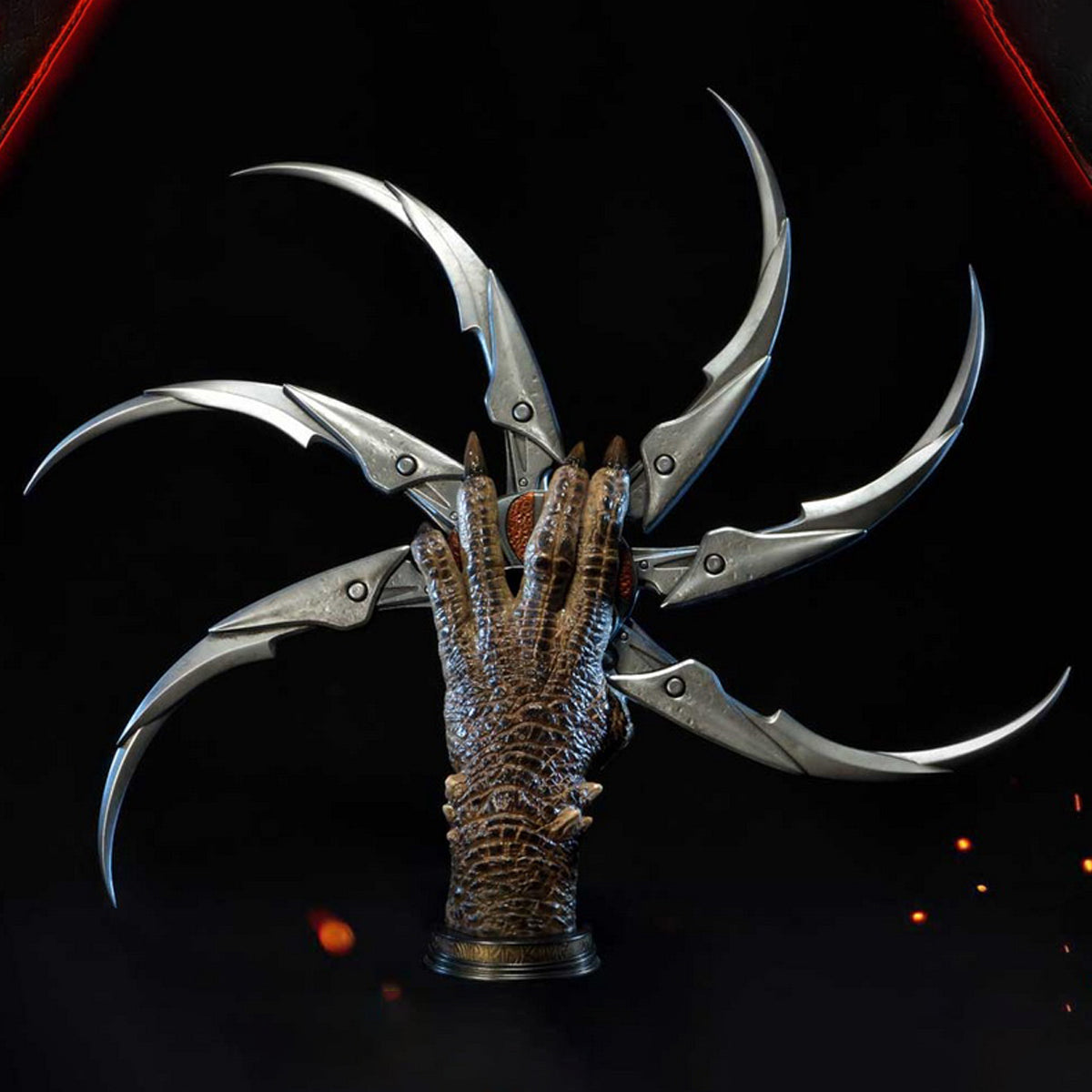 Prime 1 Studio, The new Predator: Arm Statue Six-Claw Shuriken Statue