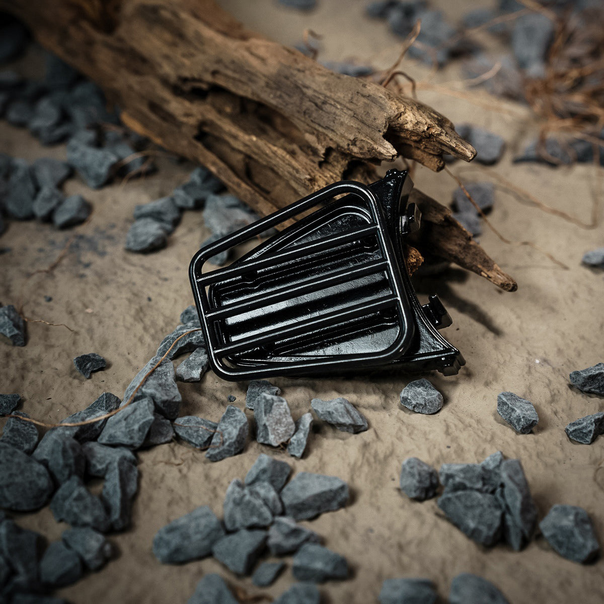 TrickyMan12 SUPER CUB SCRAMBLER MOTORCYCLE Vehicle & Rear Rack 1/6 Scale Vehicle Model