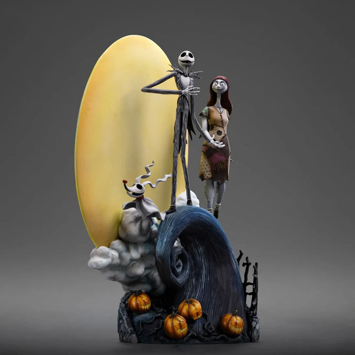 Iron Studios The Nightmare Before Christmas Jack and Sally Deluxe Edition Statue