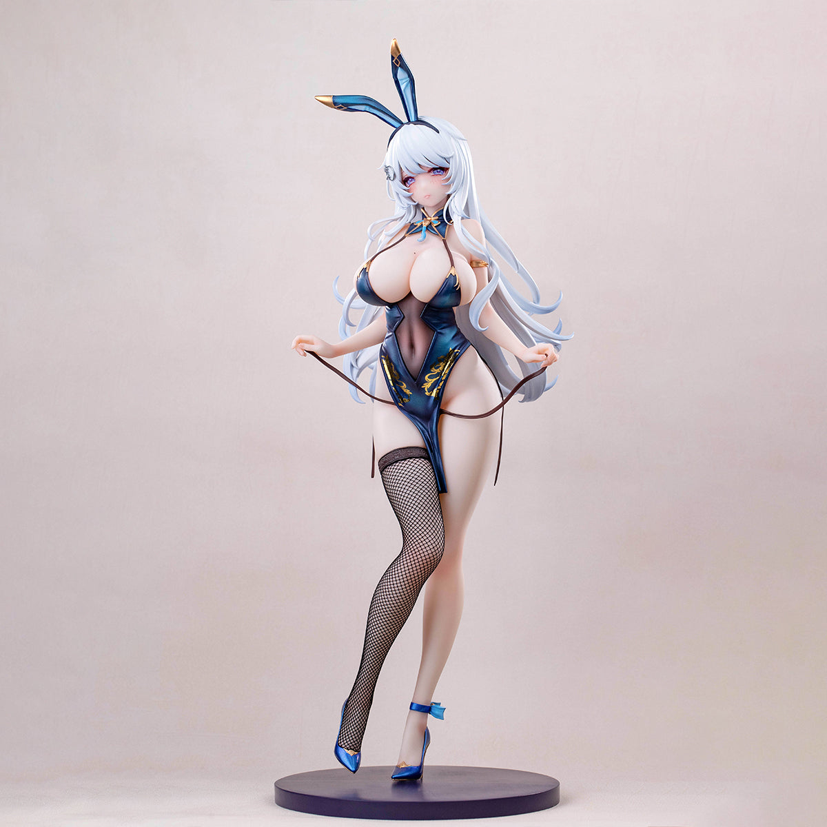(Only Shipped to the US) Hapitopi 1/6 Scale Real Fishnet Stockings Tracking Eyes Thermochromic Paint Victorious Bunny Girl Anime Figurine Age 15+