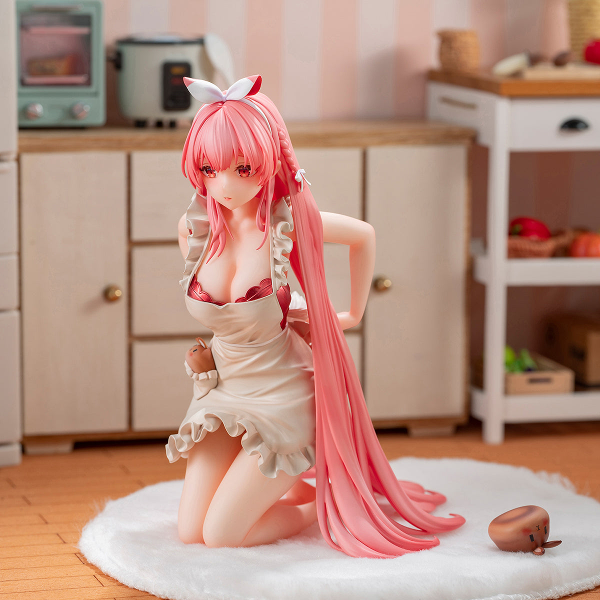 Figura de anime de conejo blanco Rosu (versión delantal)