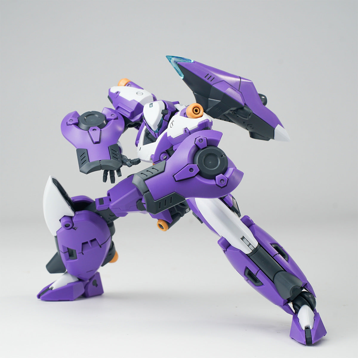 Sheik Mainland Ultra Action Trooper Series Franz-Alpha 1/144 Scale Assembly Model Kit