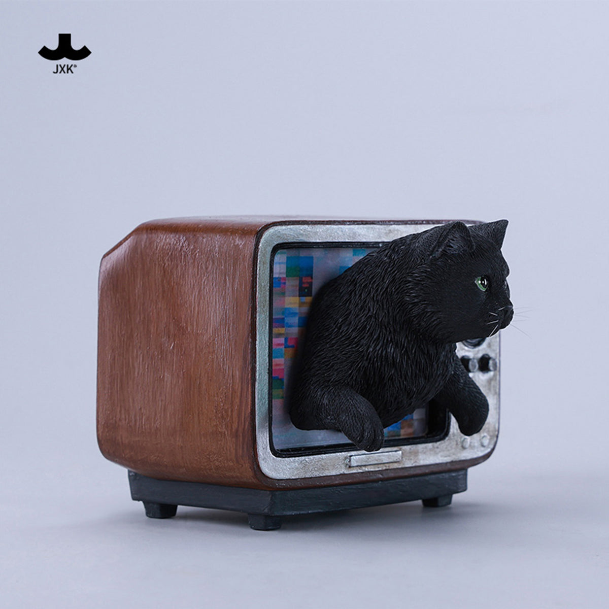 JXK Channel Cat Static Expertly Hand-Painted Lifelike Animal Figurine