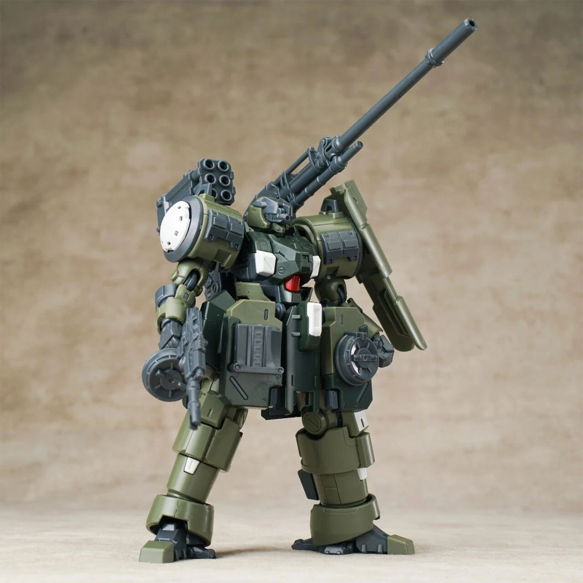 Sheik Mainland Super Cavalry Artillery-Type Zarov (Green) 1/144 Scale Assembly Model Kits