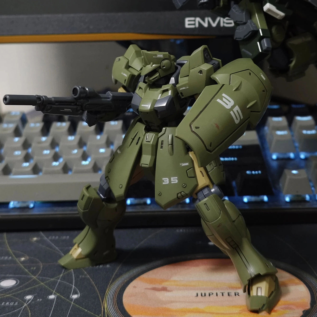 ●MAHDI MOBB Sheik Mainland Hyper Trooper Knight Zabul 1/144 Scale Model Kit