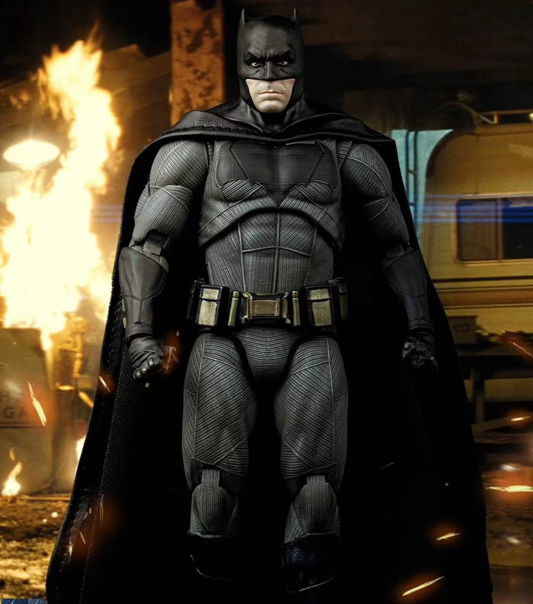 (Only Shipped to the US) Fondjoy Collectible Figure Full Set: Batman the Dark Knight Deluxe Edition, 1:9 Scale Miniature Male Action Figurine DC1008HHB