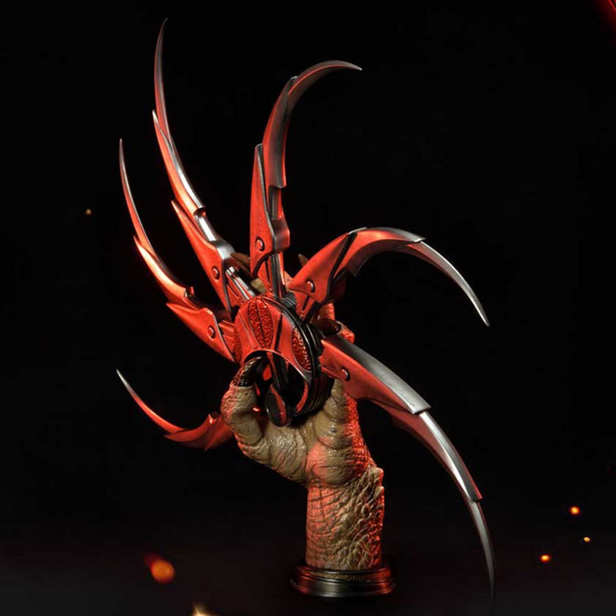Prime 1 Studio, The new Predator: Arm Statue Six-Claw Shuriken Statue