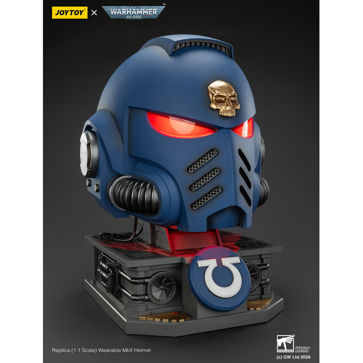 JOYTOY Warhammer 40K Ultramarines Captain MkX Helmet & Display Stand 1/1 Scale