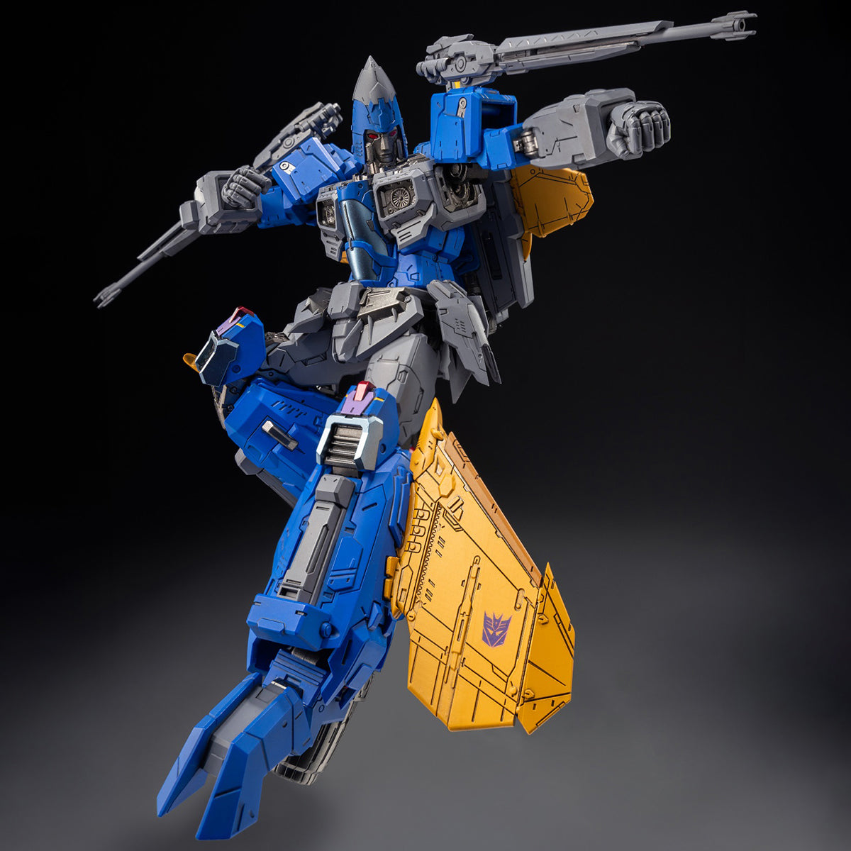Threezero Transformers Decepticons: MDLX Dirge Action Figures