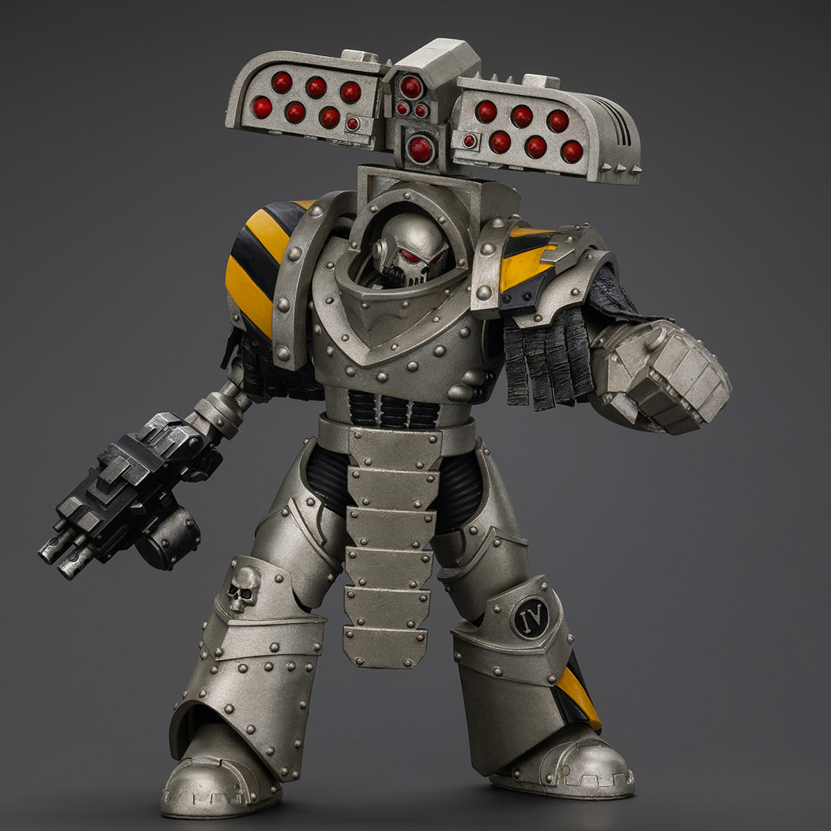 (Only Shipped to the US) JOYTOY Warhammer The Horus Heresy 1/18 lron Warriors Tyrant Siege Master Terminator with Rocket launcher JT01482 Action Figures