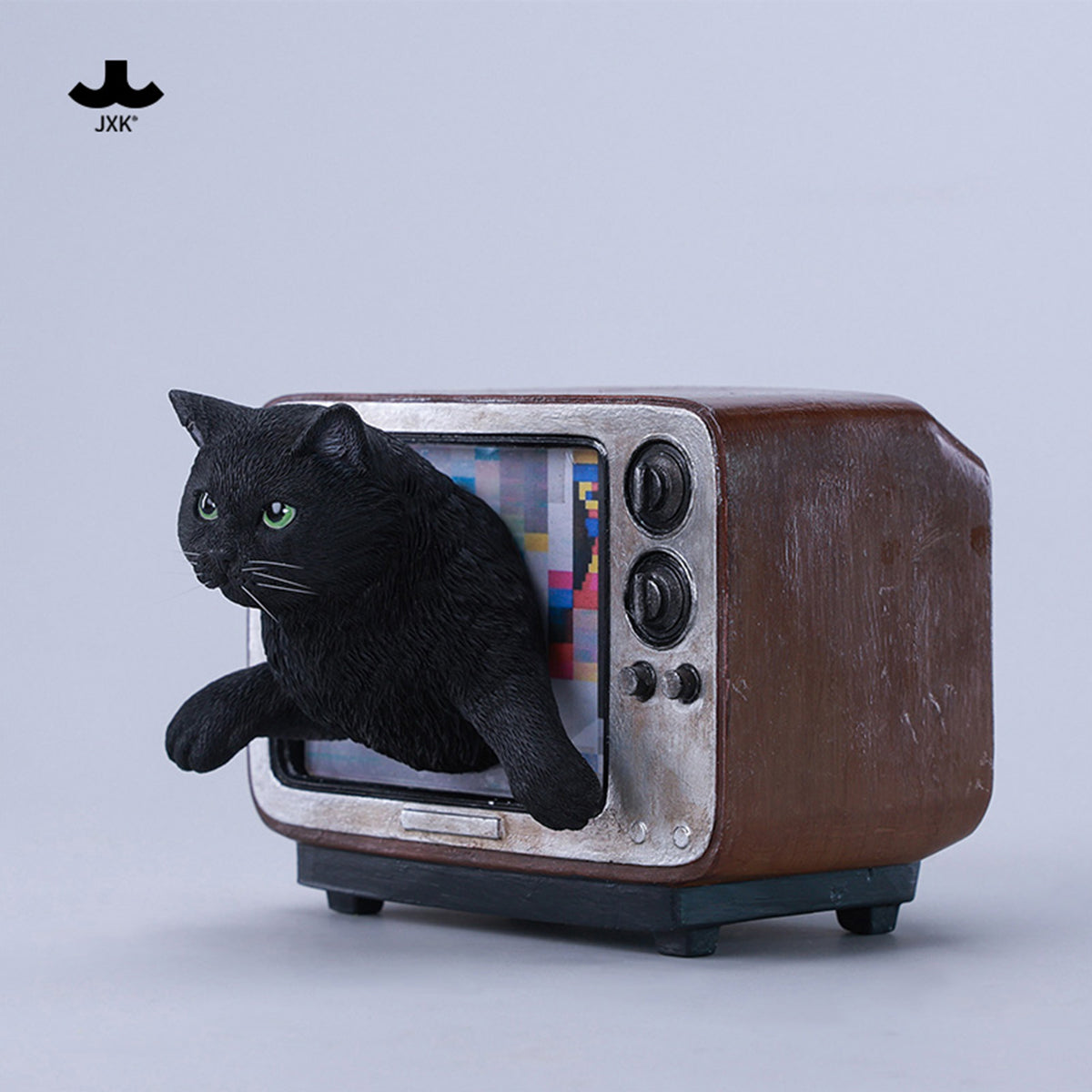 JXK Channel Cat Static Expertly Hand-Painted Lifelike Animal Figurine