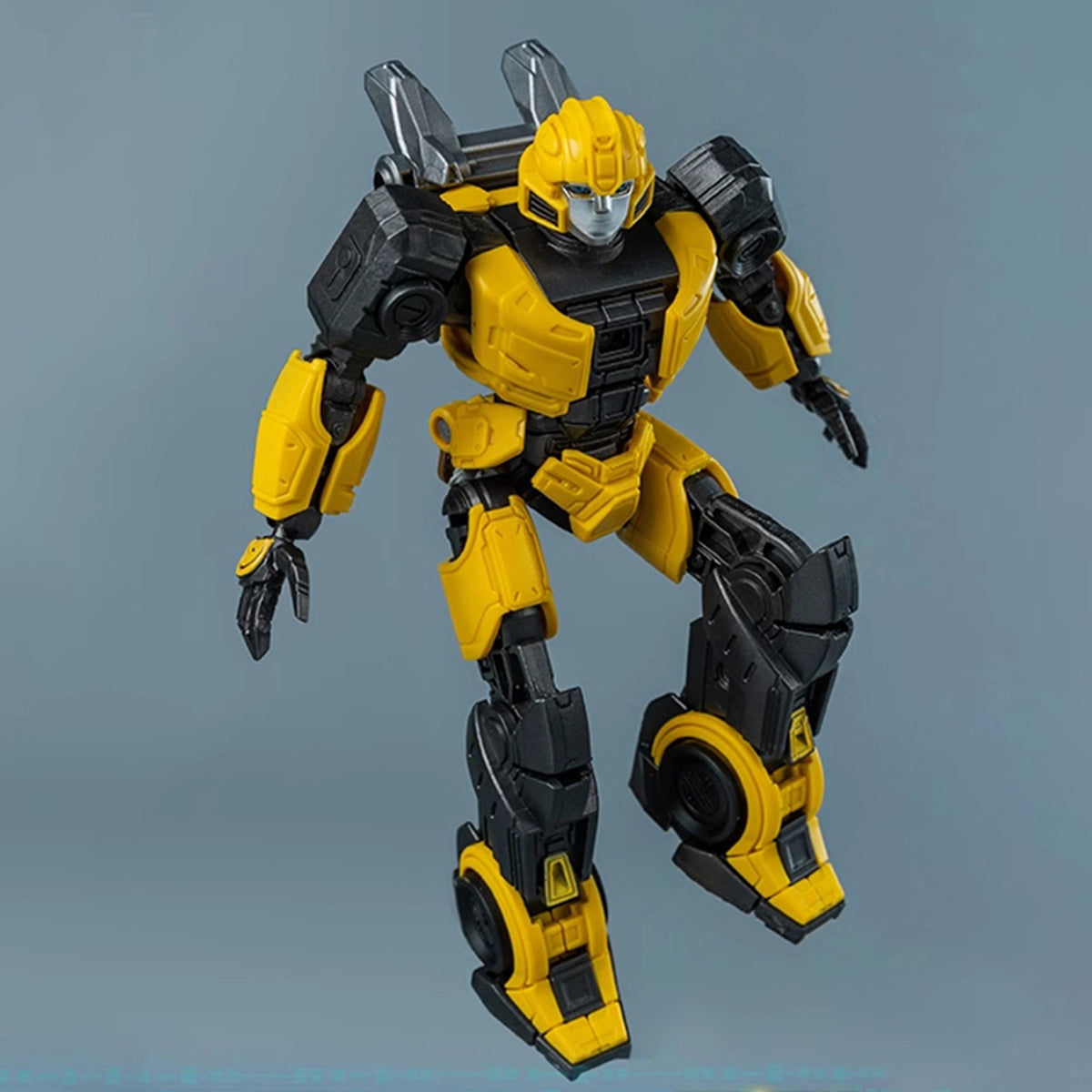 YOLOPARK Transformers (Movie 8) - TF ONE: AMK Series (Cog-Less Mode) Bumblebee Model Kit