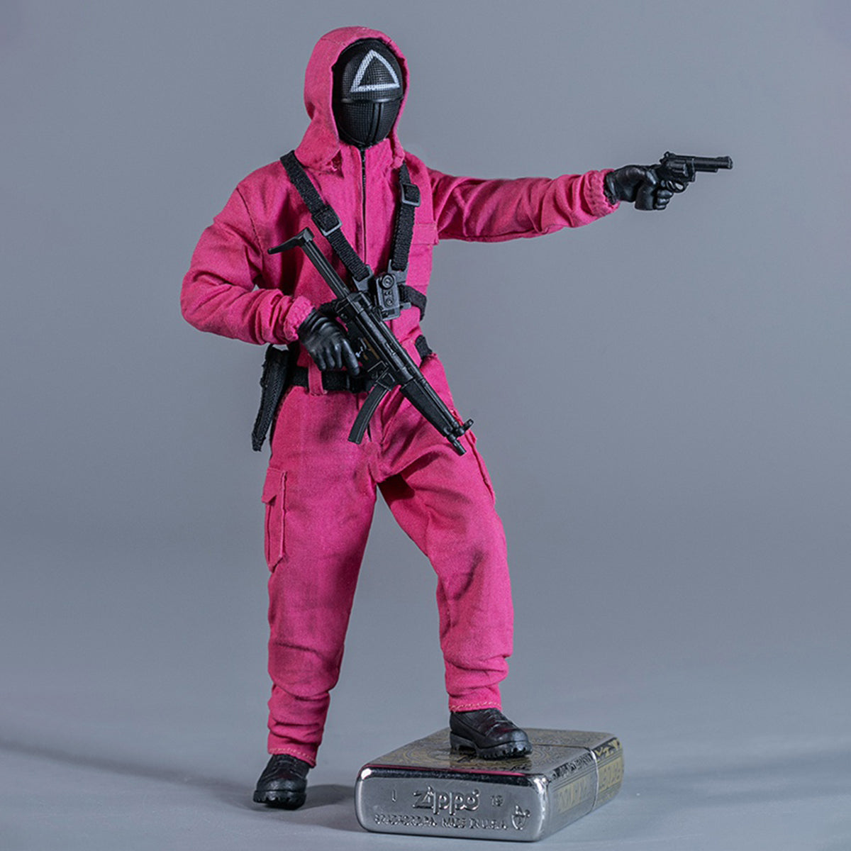 EKUAZ STUDIO The Game Guard 2 Action Figure