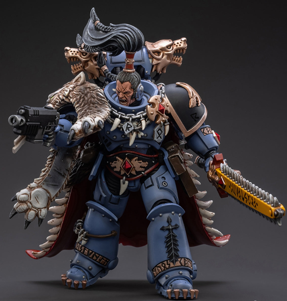 HiPlay JoyToy Warhammer 40K Collectible Figure: Space Wolves Ragnar Blackmane 1:18 Scale Action Figures JT2931