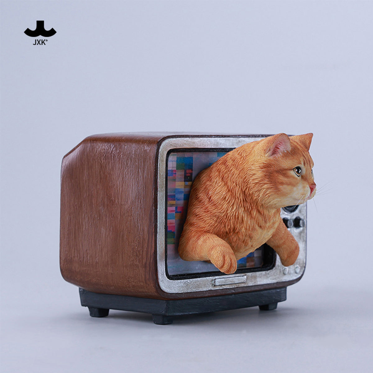 JXK Channel Cat Static Expertly Hand-Painted Lifelike Animal Figurine