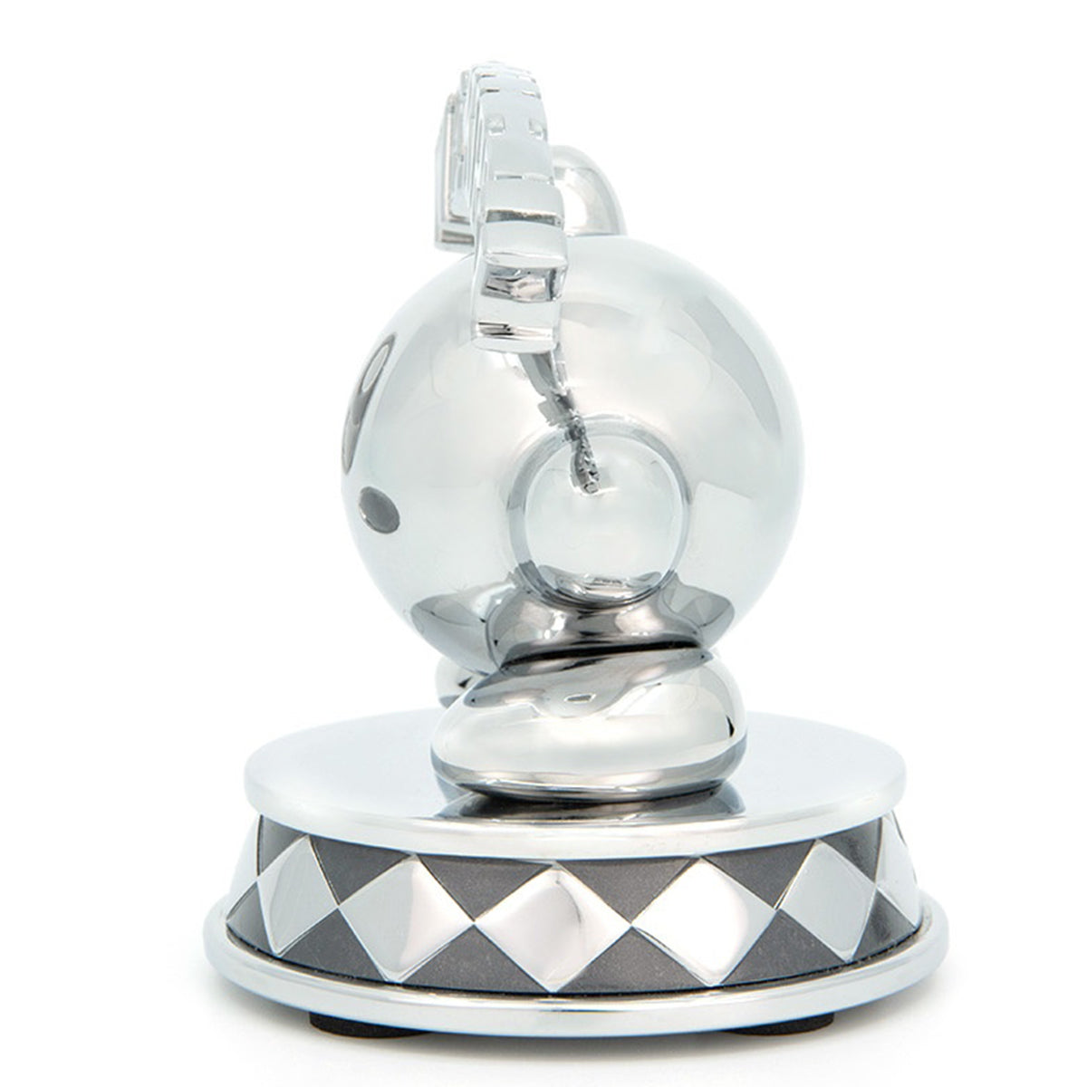 First 4 Figures We Love Kirby Silver Edition Statue