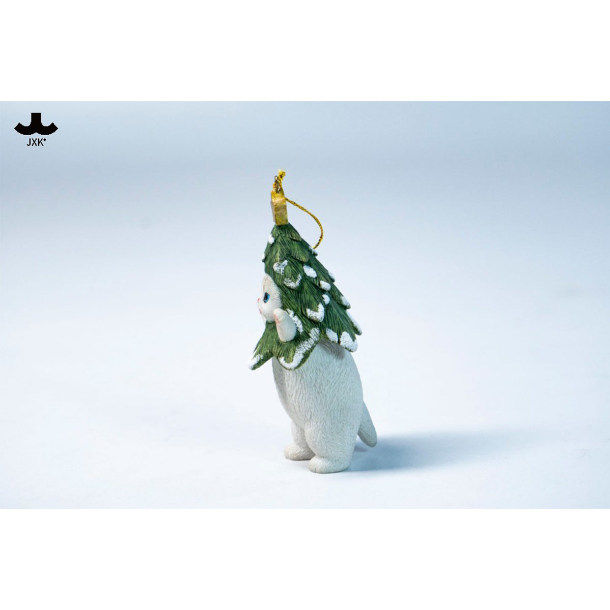 JXK Christmas Cat Tree Static Expertly Hand-Painted Lifelike Animal Figurine