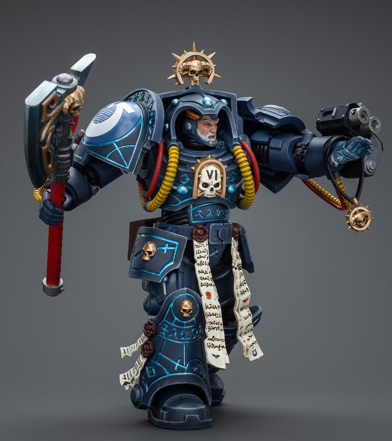 JOYTOY Warhammer 40K 1/18 Scale Ultramarines Librarian in Terminator Armour Action Figure