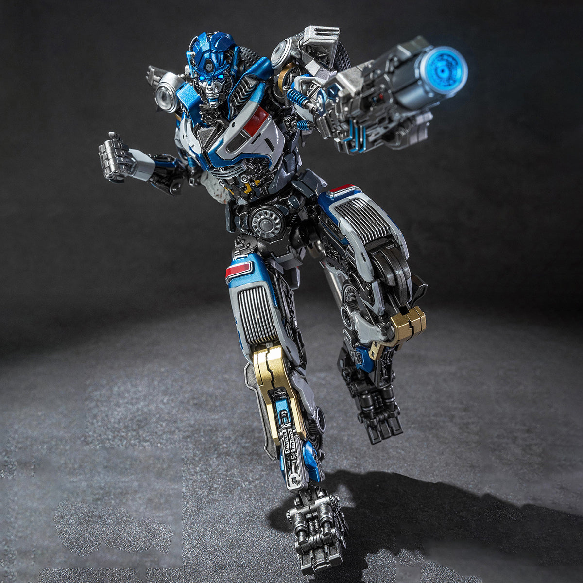 (Only Shipped to the US) YOLOPARK AMK PRO Series Transformer: Rise of the Beasts - Mirage Model Kit Assembly