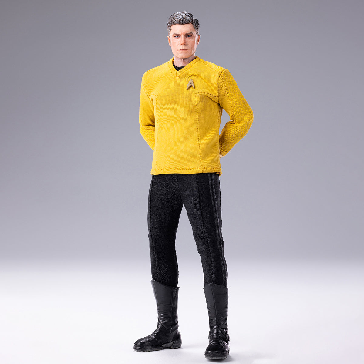 HIYA Star Trek Strange New Worlds Captain Pike Action Figures