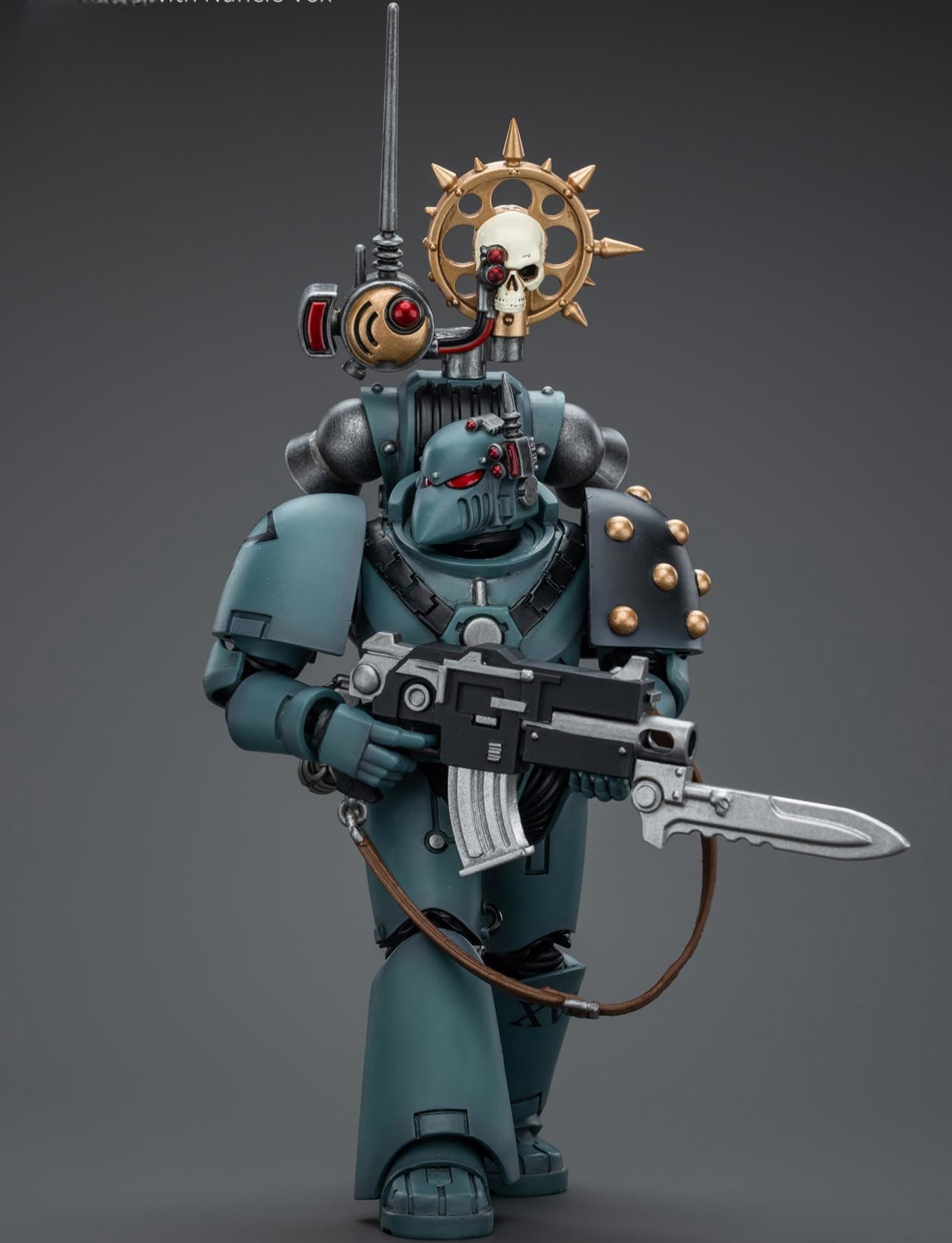 HiPlay JoyToy Warhammer The Horus Heresy Collectible Figure: Sons of Horus MKVI Tactical Squad Legionary with Nuncio Vox 1:18 Scale Action Figures JT9473