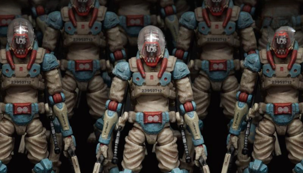 HiPlay Toys Alliance X Acid Rain Collectible Figure: Acid Rain: Ash Camelbot HR57s 1:18 Miniature Action Figure FAV-H09