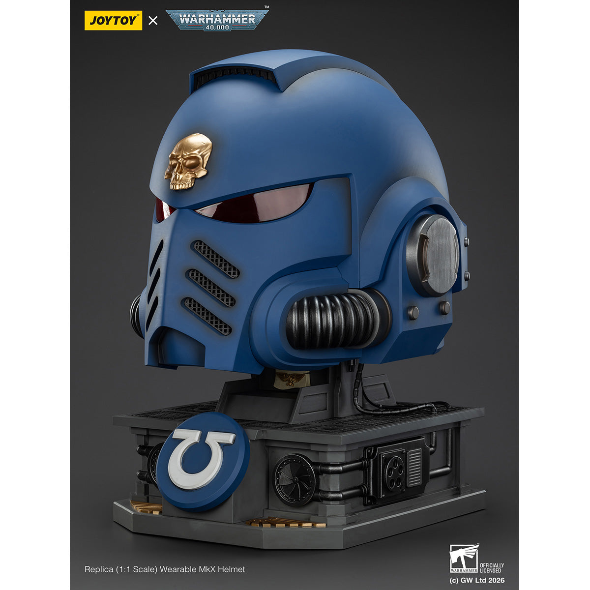 JOYTOY Warhammer 40K Ultramarines Captain MkX Helmet & Display Stand 1/1 Scale