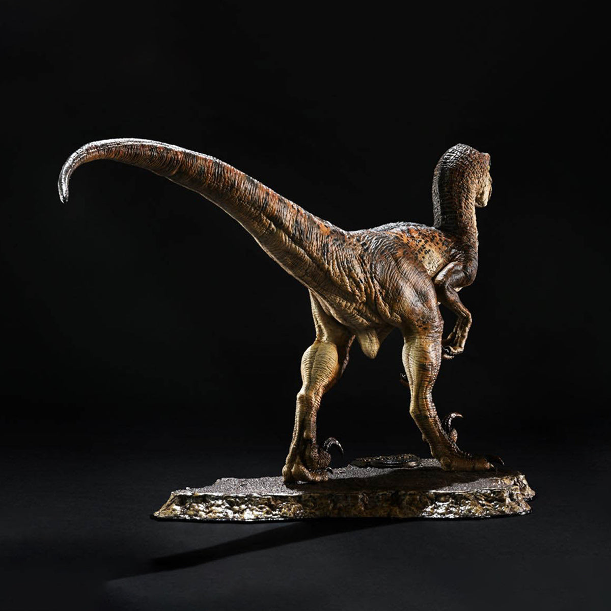 Prime 1 Studio, The Velociraptor, Closed Mouth Version, Statue Figurine