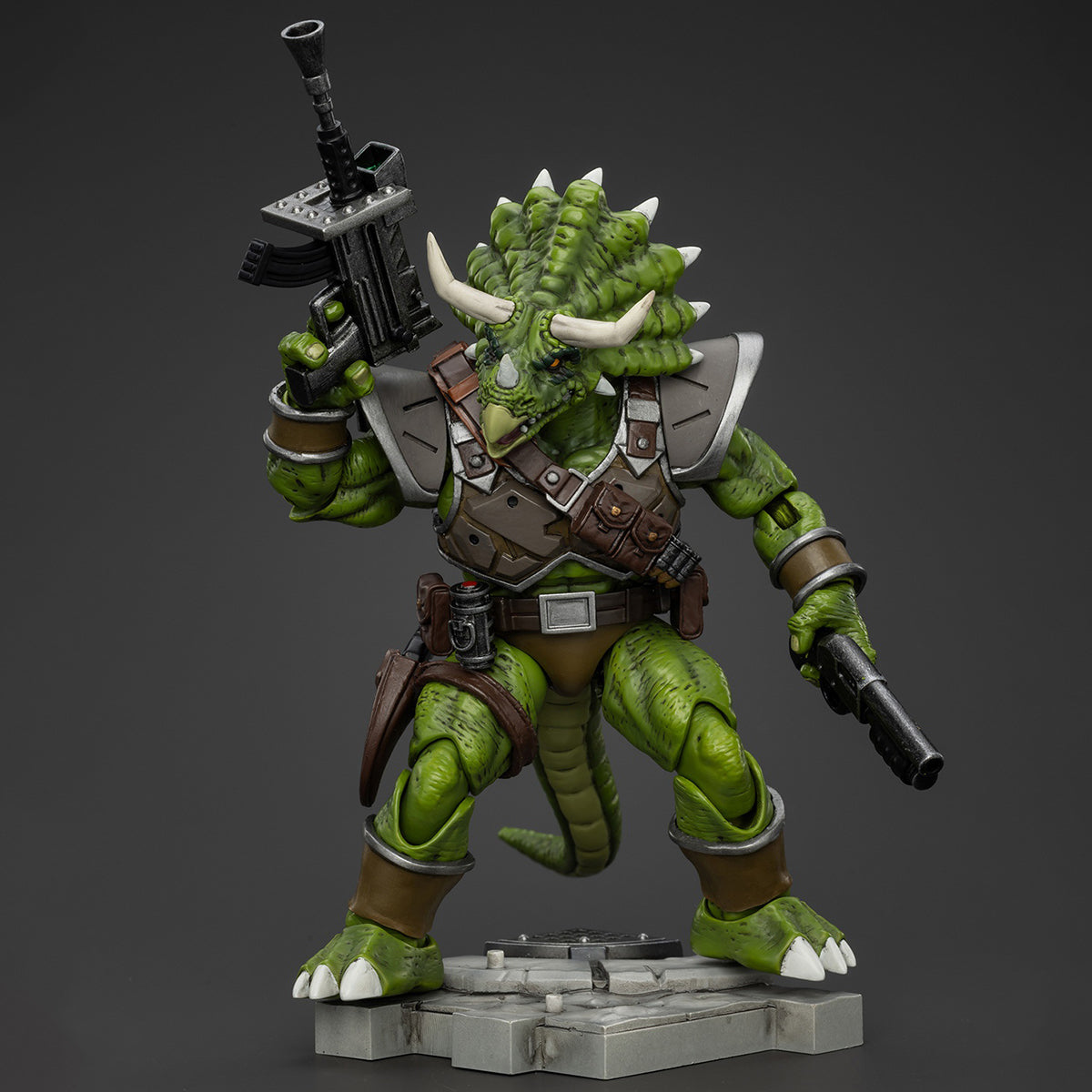 JOYTOY TMNT Casey Jones & Triceraton Infantryman & Adjutant Zork & Captain Zorax Action Figures