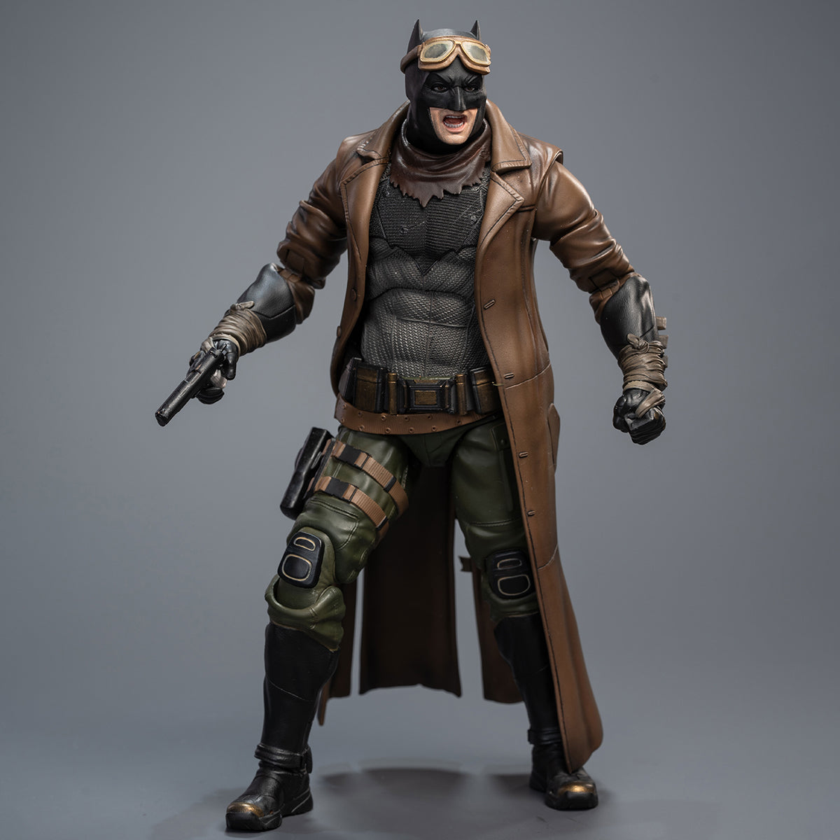 Figuras de acción de Batman vs. Superman de Fondjoy: Knightmare Desert Batman