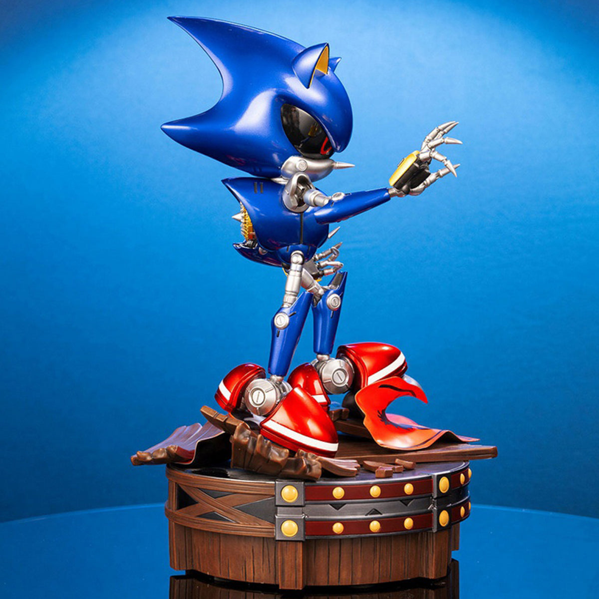 First 4 Figures: Metal Sonic Statue