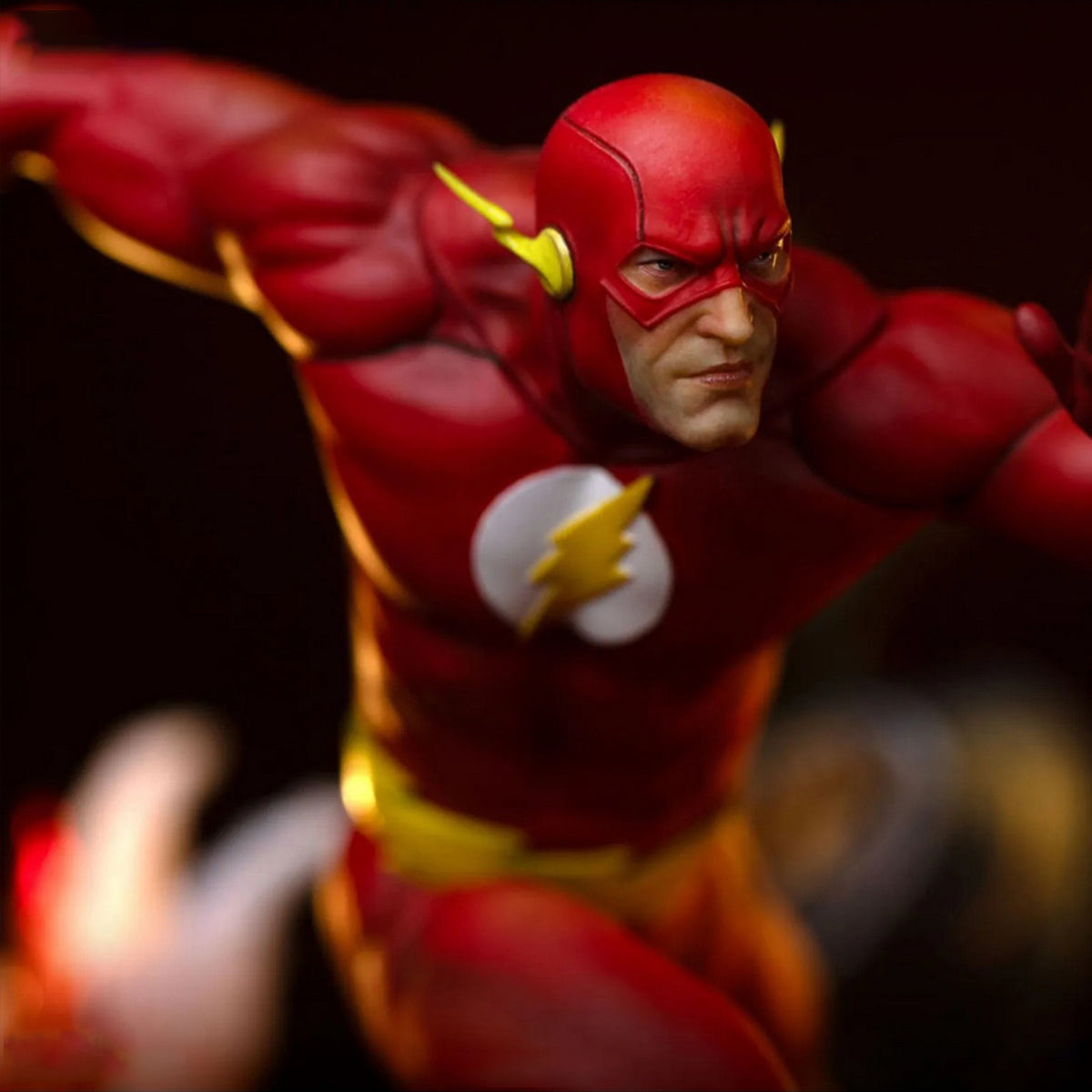 Iron Studios Flash Art Movie Statue