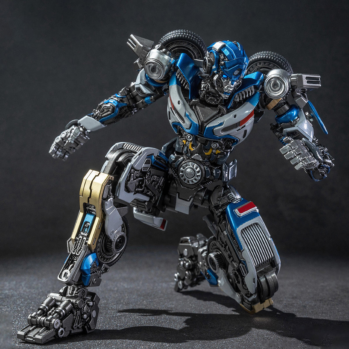 YOLOPARK AMK PRO Series Transformer: Rise of the Beasts - Mirage Model Kit Assembly