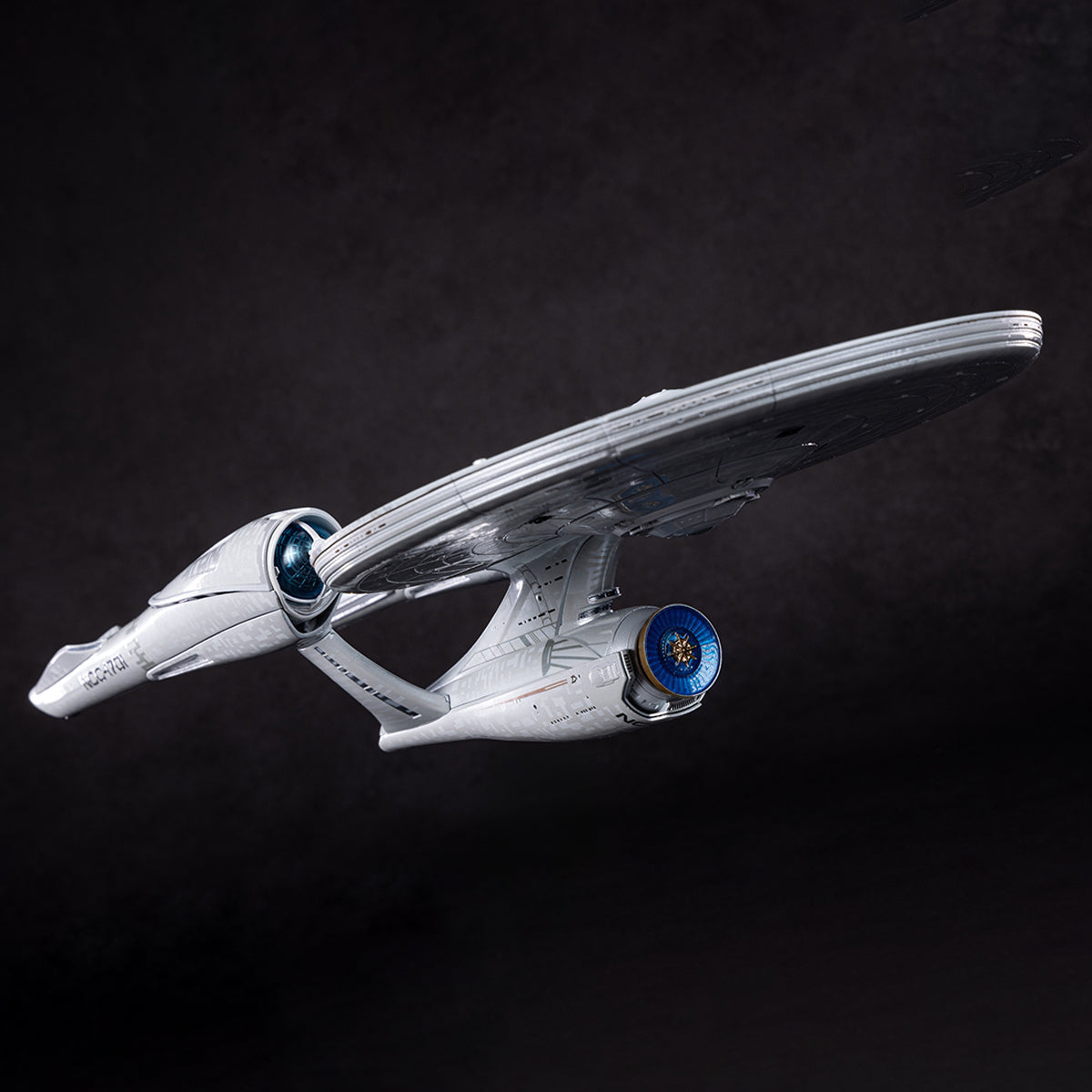 HIYA RÉPLICAart Star Trek 2009 Enterprise NCC-1701