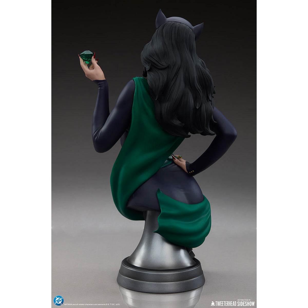 Sideshow x Tweeterhead, Catwoman Bust, 1/3 Scale Art Figurine