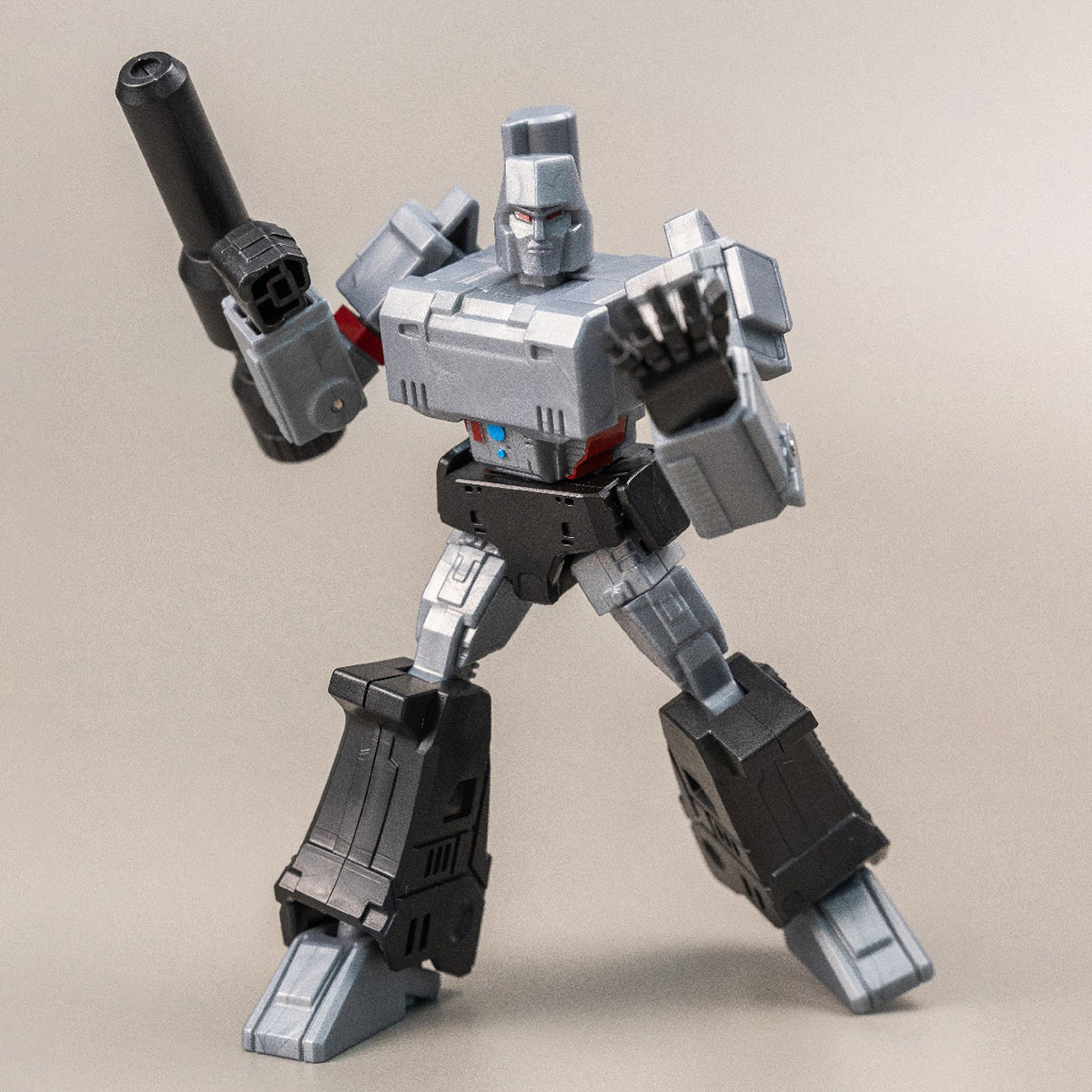 Kits de modèles pré-assemblés faciles pour Transformers Megatron de la série Yolopark AMK Mini Scale