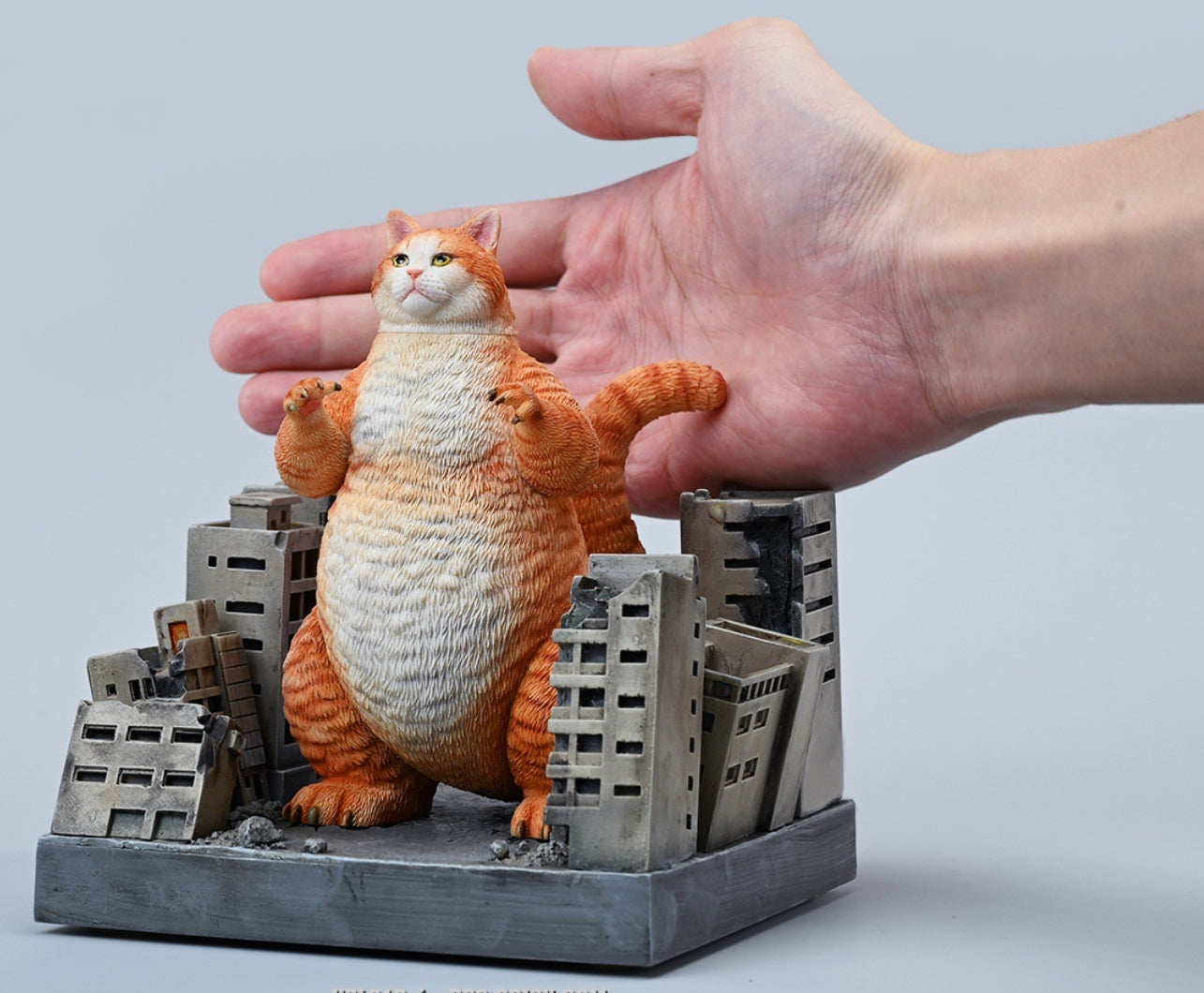 JXK JXK226c Meowzilla Base Expertly Hand-Painted Lifelike Animal Figurine