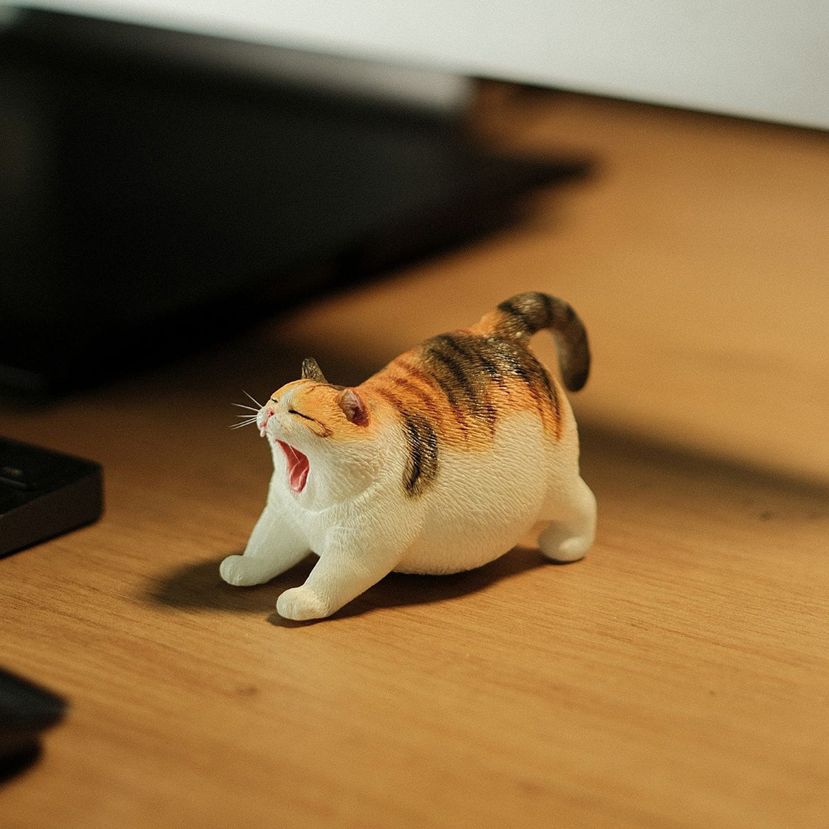 Pawprint Studio Handmade x Double one Yawning Cat Collectible Animal Figurine