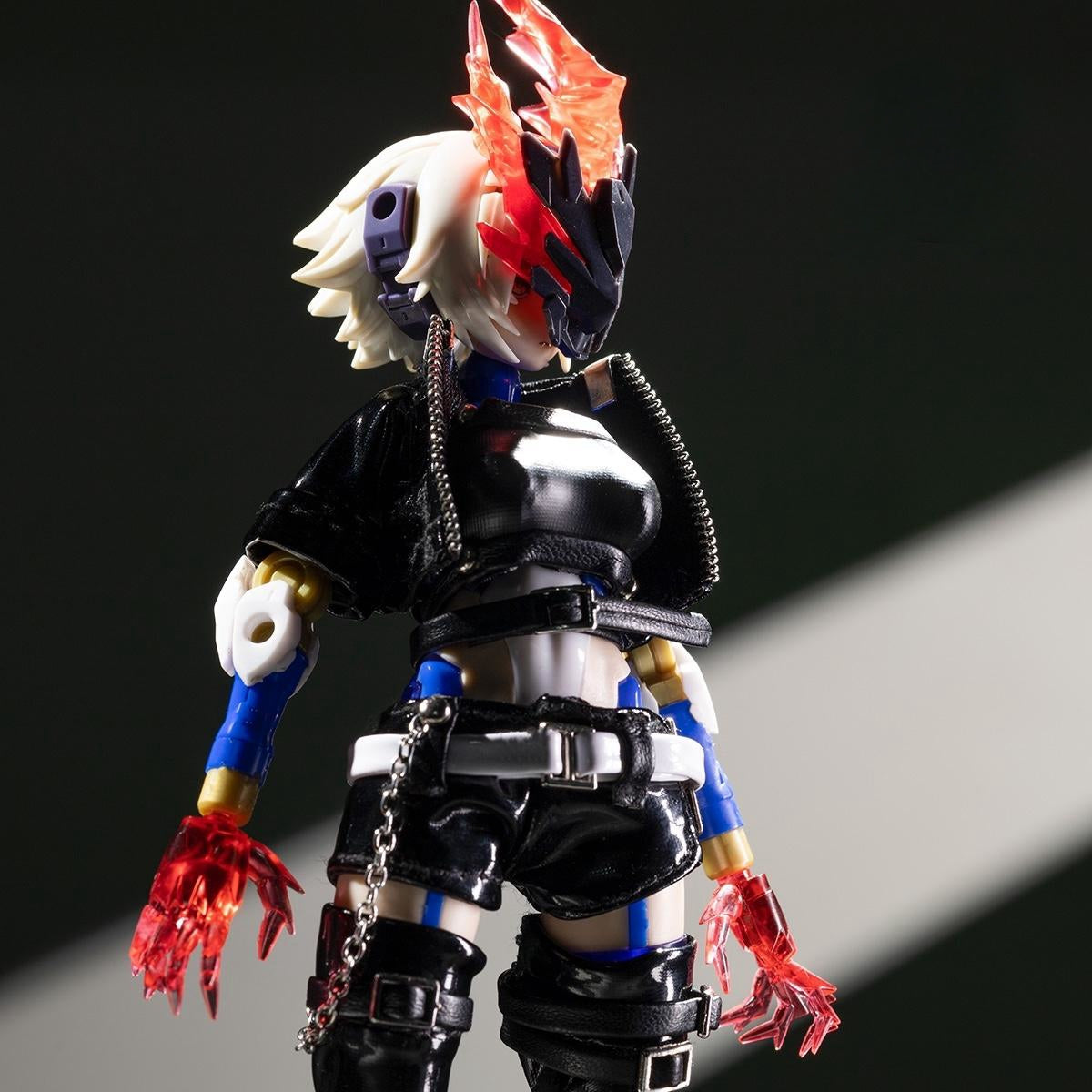 HiPlay 1/12 Scale Action Figure Accessory: Blade Tail Model for 6-Inch Miniature Collectible Figure GK-008