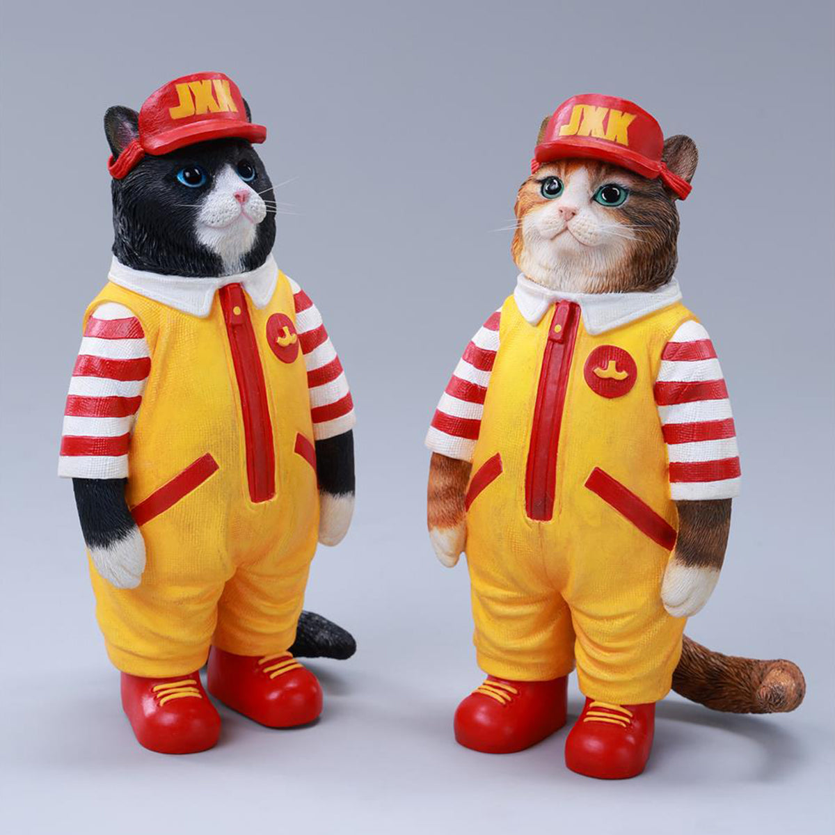 JXK Clown Cat Static Expertly Hand-Painted Lifelike Animal Figurine
