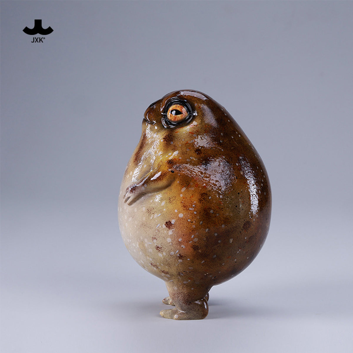 JXK Bun Frog Static Expertly Hand-Painted Lifelike Animal Figurine