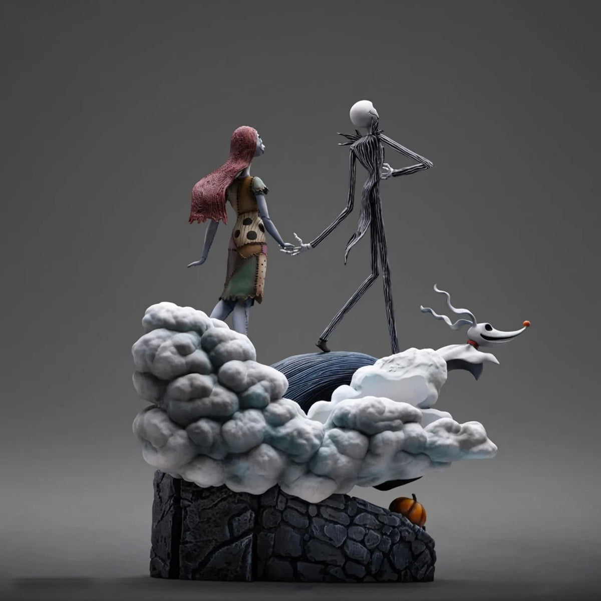 Iron Studios The Nightmare Before Christmas Jack and Sally Deluxe Edition Statue