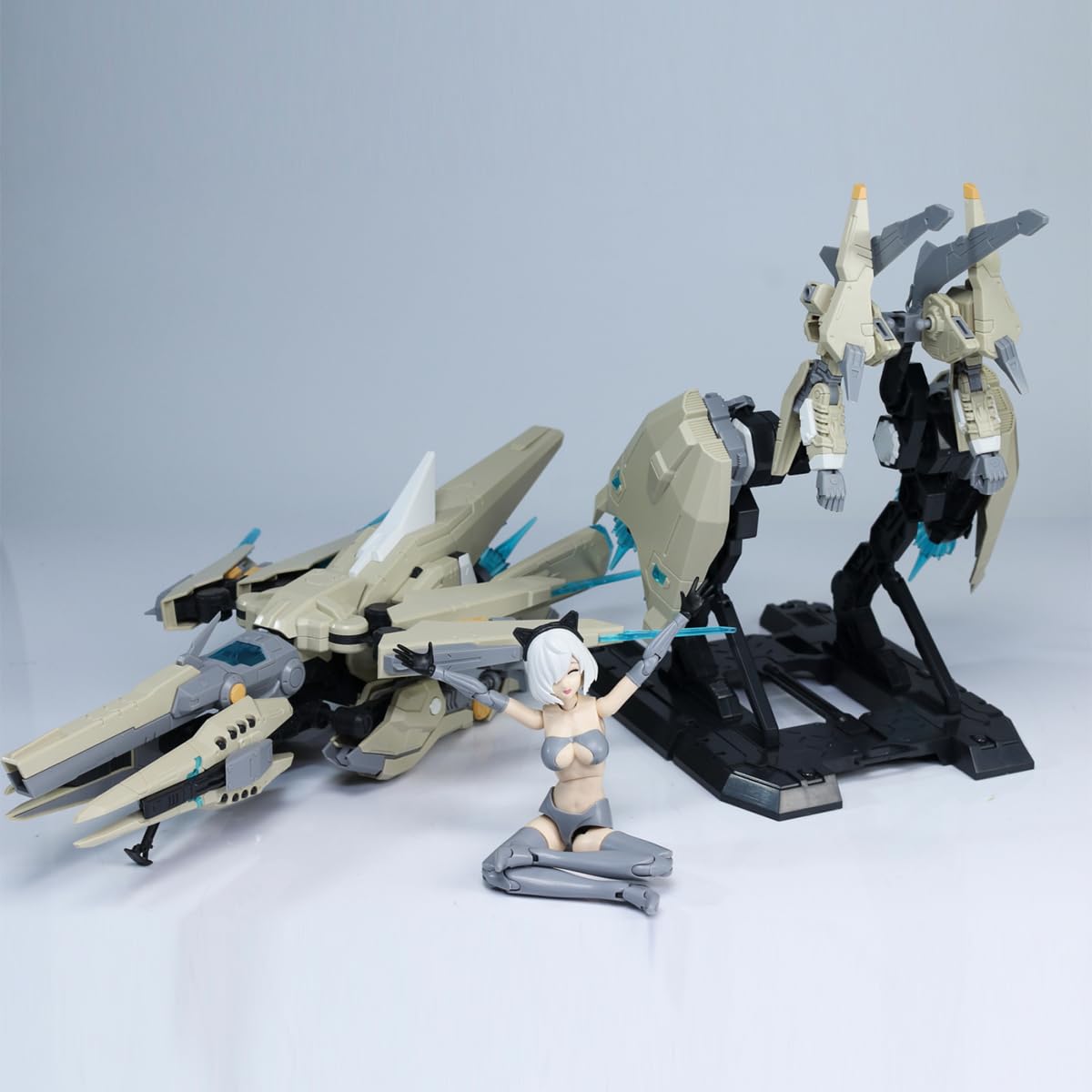SUYATA Plastic Model Kits: God of East: Artemis，FAFNER， Mecha Musume, Anime Style 30cm Scale Collectible Action Figures HP-003