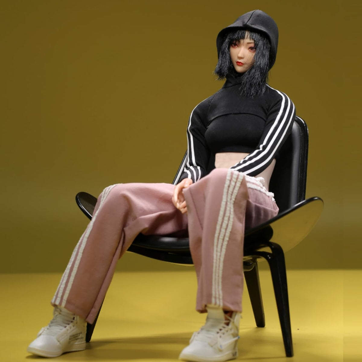 1/6 Scale Figure Doll Clothes: Casual Sports Suit for 12-inch Collectible Action Figure
